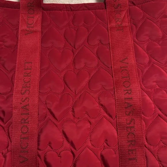 New with tags hearts 💕 Victoria Secert back - Picture 2 of 9